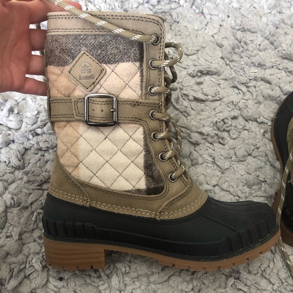 thinsulate boots! - Picture 2 of 5